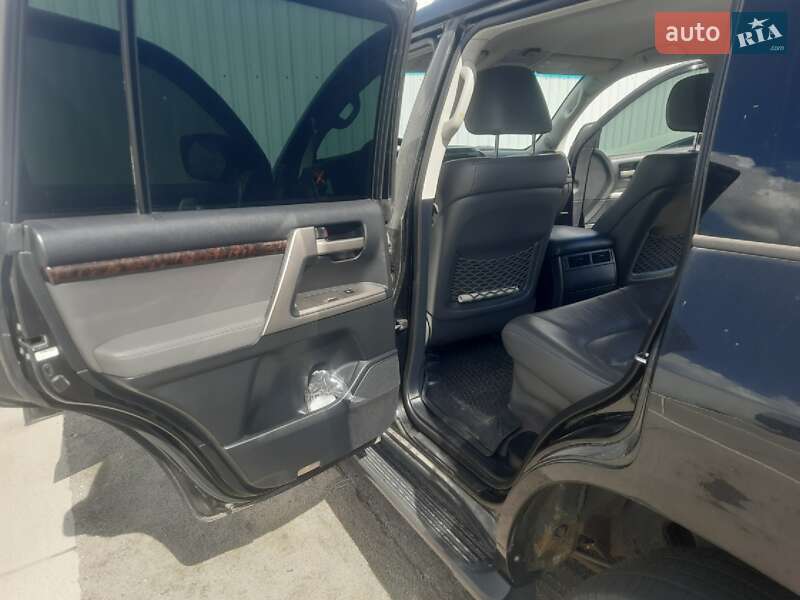 Внедорожник / Кроссовер Toyota Land Cruiser 2007 в Днепре