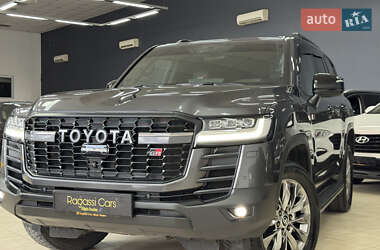 Внедорожник / Кроссовер Toyota Land Cruiser 2021 в  фото 6 Внедорожник / Кроссовер Toyota Land Cruiser 2021 в