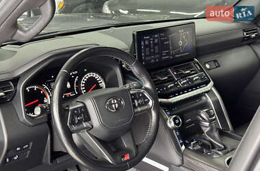 Внедорожник / Кроссовер Toyota Land Cruiser 2021 в  фото 20 Внедорожник / Кроссовер Toyota Land Cruiser 2021 в