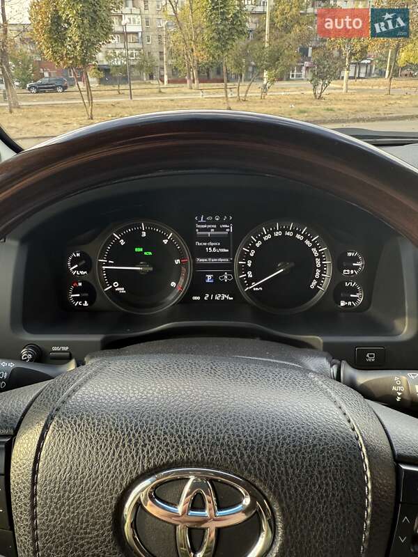 Внедорожник / Кроссовер Toyota Land Cruiser 2016 в Киеве