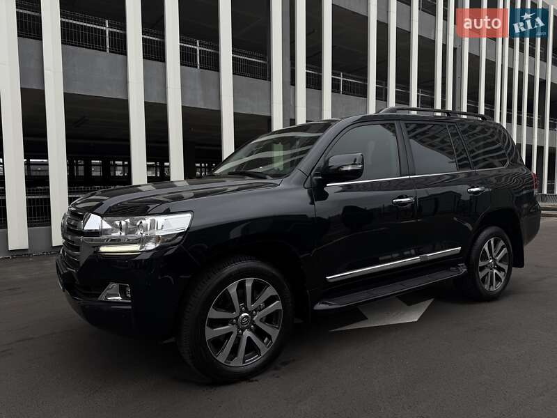 Внедорожник / Кроссовер Toyota Land Cruiser 2020 в Киеве фото 41 Внедорожник / Кроссовер Toyota Land Cruiser 2020 в Киеве