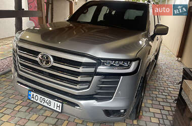 Внедорожник / Кроссовер Toyota Land Cruiser 2011 в 