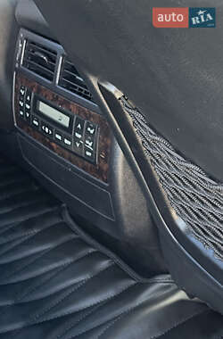 Внедорожник / Кроссовер Toyota Land Cruiser 2011 в 
