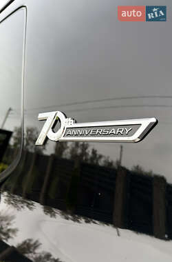 Внедорожник / Кроссовер Toyota Land Cruiser 2020 в 