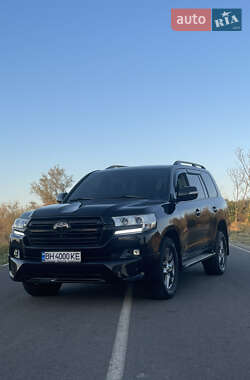 Внедорожник / Кроссовер Toyota Land Cruiser 2008 в Измаиле