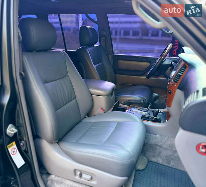 Внедорожник / Кроссовер Toyota Land Cruiser 2003 в Харькове