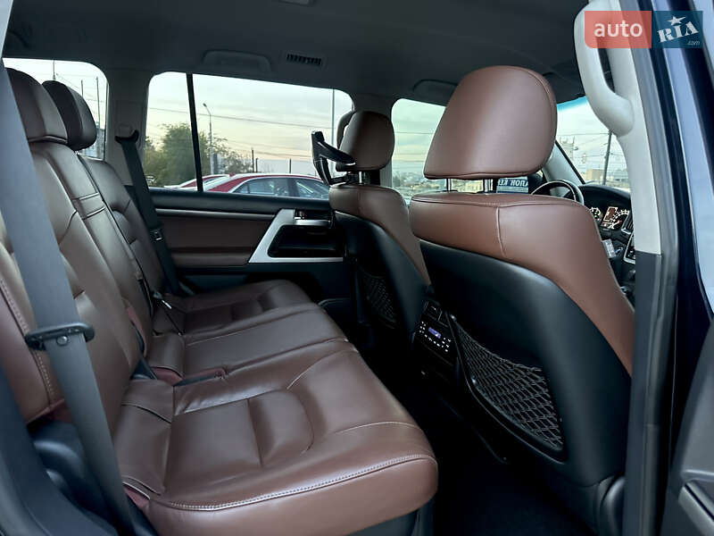 Внедорожник / Кроссовер Toyota Land Cruiser 2016 в Харькове