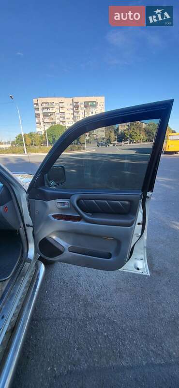 Внедорожник / Кроссовер Toyota Land Cruiser 2001 в Измаиле фото 23 Внедорожник / Кроссовер Toyota Land Cruiser 2001 в Измаиле