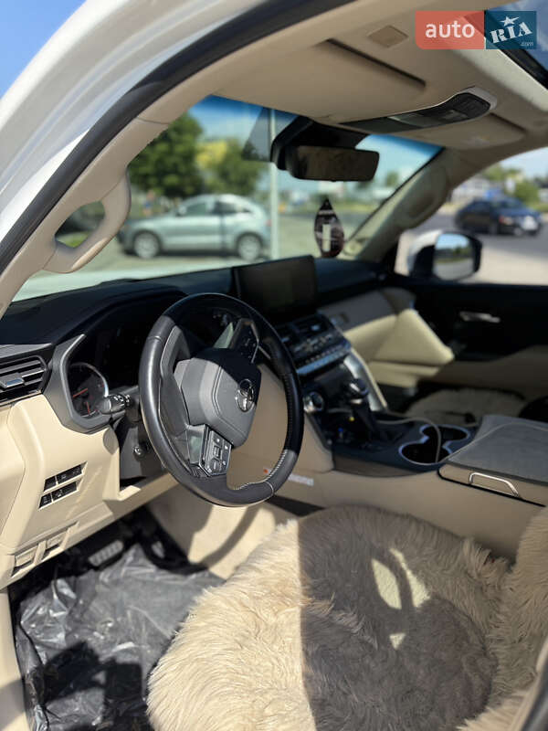 Внедорожник / Кроссовер Toyota Land Cruiser 2021 в Ивано-Франковске