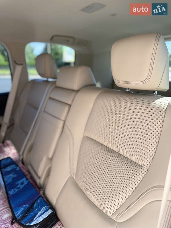 Внедорожник / Кроссовер Toyota Land Cruiser 2021 в Ивано-Франковске