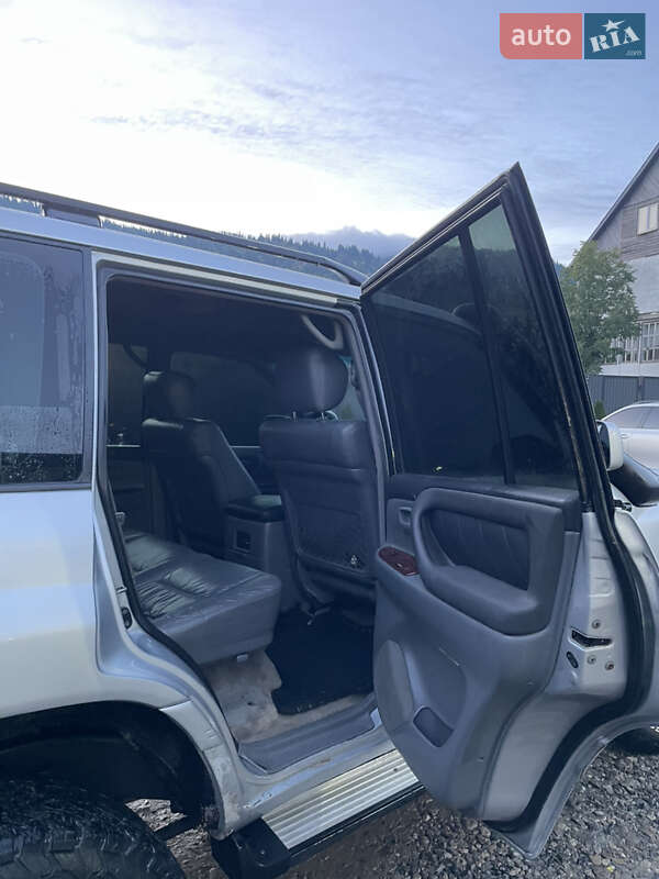 Внедорожник / Кроссовер Toyota Land Cruiser 2002 в Рахове фото 8 Внедорожник / Кроссовер Toyota Land Cruiser 2002 в Рахове