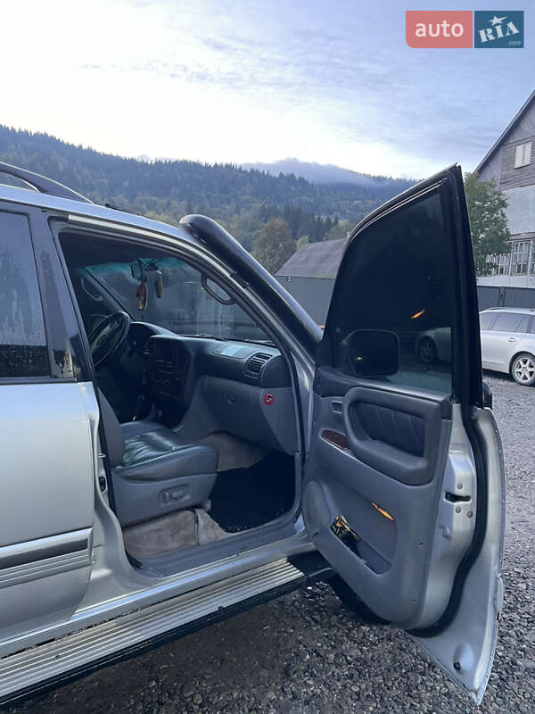Внедорожник / Кроссовер Toyota Land Cruiser 2002 в Рахове фото 6 Внедорожник / Кроссовер Toyota Land Cruiser 2002 в Рахове