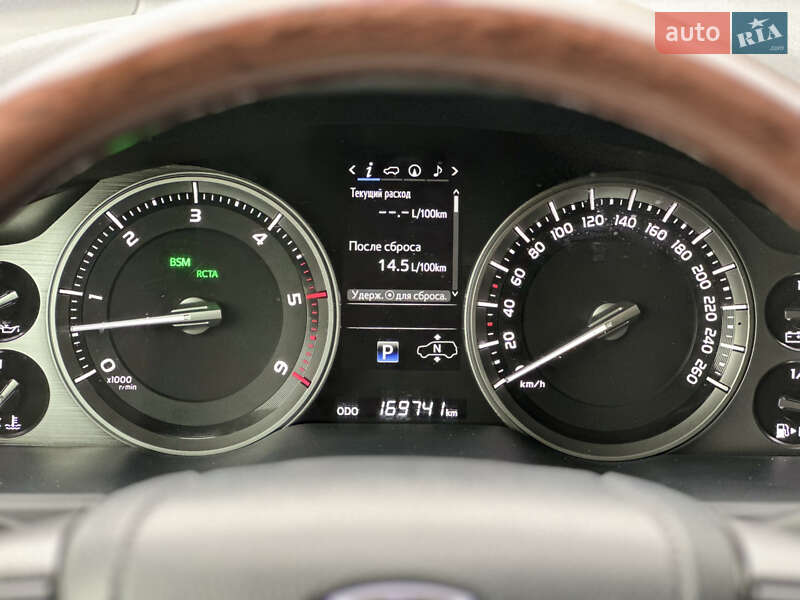 Внедорожник / Кроссовер Toyota Land Cruiser 2017 в Киеве