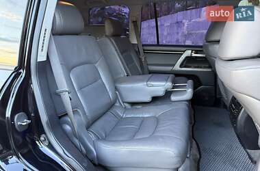 Внедорожник / Кроссовер Toyota Land Cruiser 2008 в 