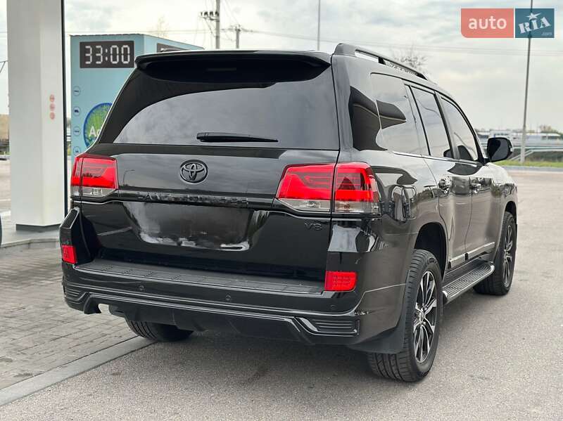 Позашляховик / Кросовер Toyota Land Cruiser 2020 в Дніпрі