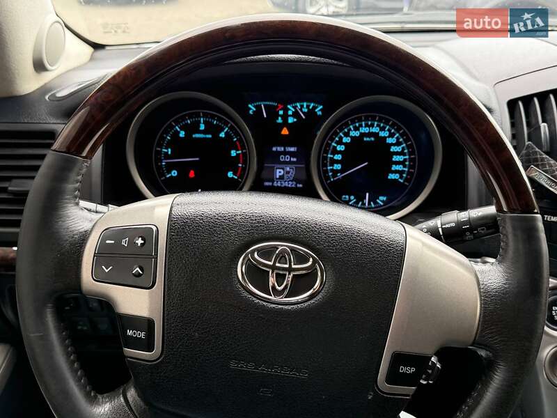 Позашляховик / Кросовер Toyota Land Cruiser 2008 в Одесі фото 17 Позашляховик / Кросовер Toyota Land Cruiser 2008 в Одесі