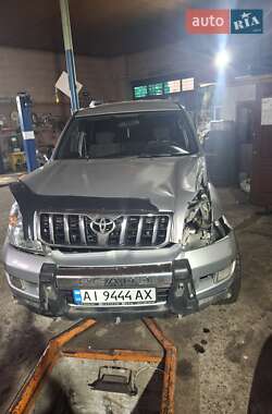 Позашляховик / Кросовер Toyota Land Cruiser 2005 в Броварах