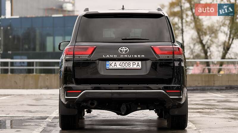 Внедорожник / Кроссовер Toyota Land Cruiser 2023 в Киеве