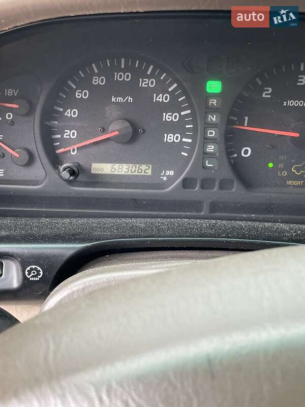 Внедорожник / Кроссовер Toyota Land Cruiser 2000 в Киеве фото 5 Внедорожник / Кроссовер Toyota Land Cruiser 2000 в Киеве