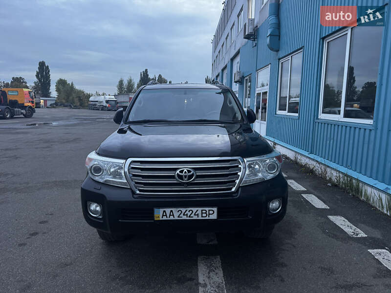 Внедорожник / Кроссовер Toyota Land Cruiser 2012 в Киеве