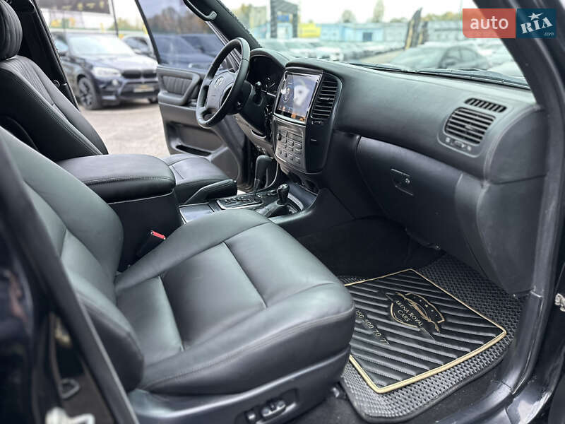 Позашляховик / Кросовер Toyota Land Cruiser 2003 в Харкові