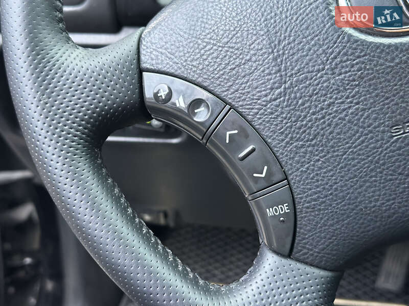 Позашляховик / Кросовер Toyota Land Cruiser 2003 в Харкові