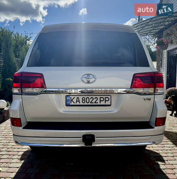 Внедорожник / Кроссовер Toyota Land Cruiser 2017 в Киеве