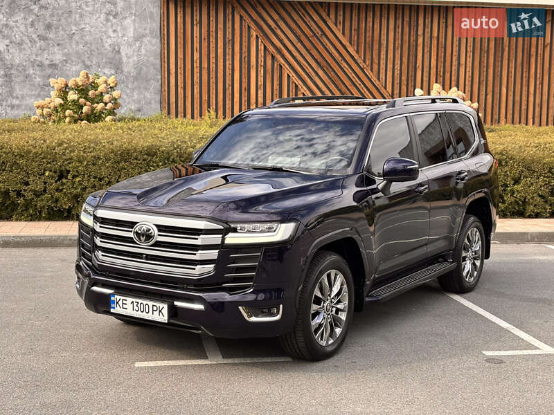 Внедорожник / Кроссовер Toyota Land Cruiser 2021 в Киеве