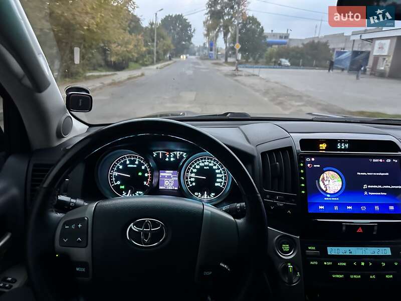 Внедорожник / Кроссовер Toyota Land Cruiser 2007 в Ахтырке фото 80 Внедорожник / Кроссовер Toyota Land Cruiser 2007 в Ахтырке