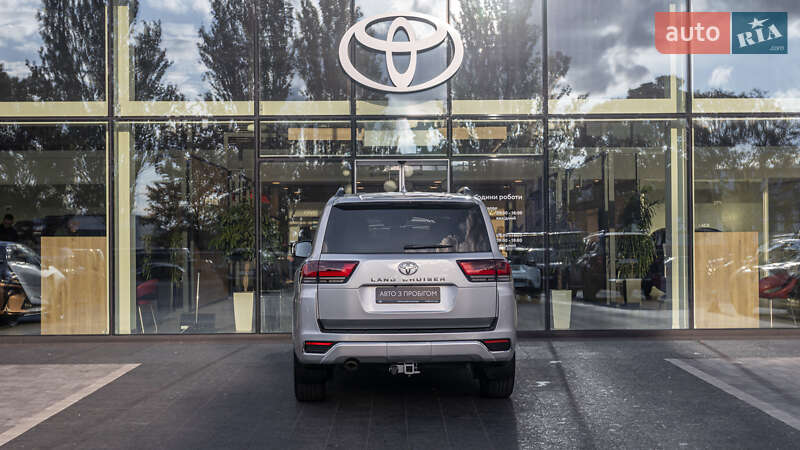 Внедорожник / Кроссовер Toyota Land Cruiser 2023 в Днепре