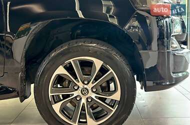 Позашляховик / Кросовер Toyota Land Cruiser 2020 в 