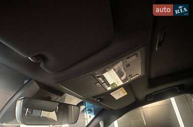 Позашляховик / Кросовер Toyota Land Cruiser 2020 в 