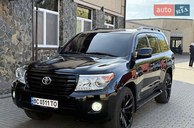 Позашляховик / Кросовер Toyota Land Cruiser 2008 в Володимирі