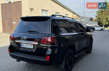Внедорожник / Кроссовер Toyota Land Cruiser 2008 в 