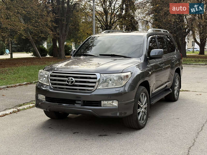Внедорожник / Кроссовер Toyota Land Cruiser 2011 в Желтых Водах