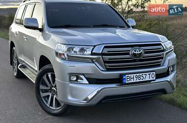 Позашляховик / Кросовер Toyota Land Cruiser 2016 в Одесі