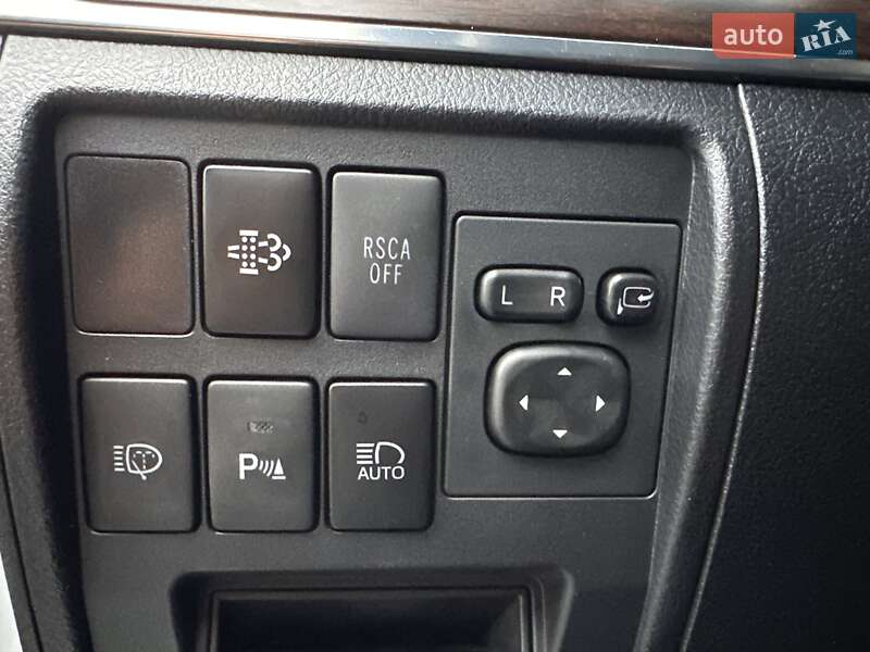 Внедорожник / Кроссовер Toyota Land Cruiser 2016 в Одессе фото 39 Внедорожник / Кроссовер Toyota Land Cruiser 2016 в Одессе