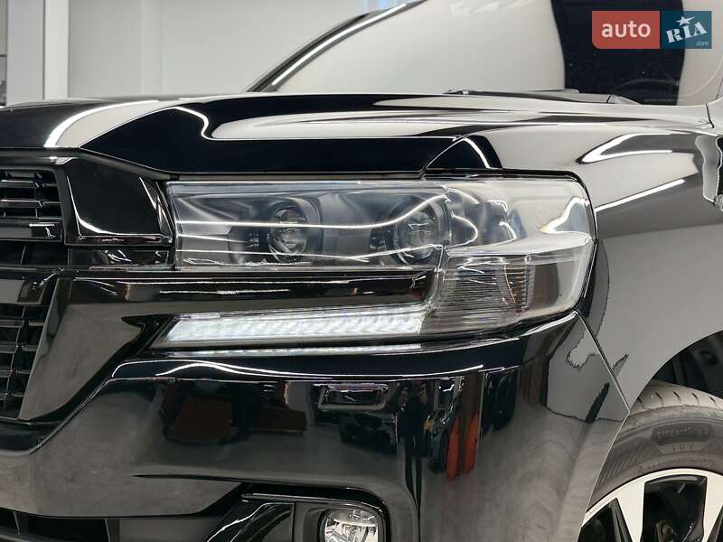 Внедорожник / Кроссовер Toyota Land Cruiser 2018 в Киеве фото 24 Внедорожник / Кроссовер Toyota Land Cruiser 2018 в Киеве