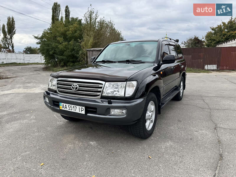 Внедорожник / Кроссовер Toyota Land Cruiser 2003 в Киеве
