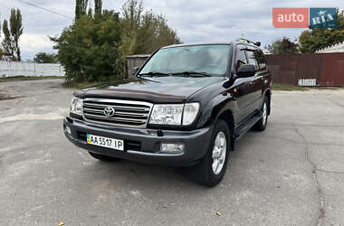 Внедорожник / Кроссовер Toyota Land Cruiser 2003 в 