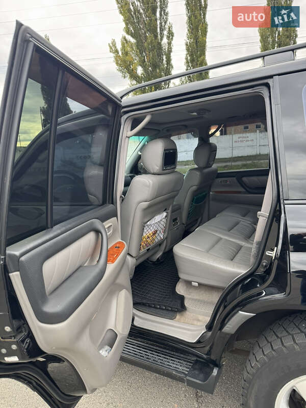 Внедорожник / Кроссовер Toyota Land Cruiser 2003 в Киеве