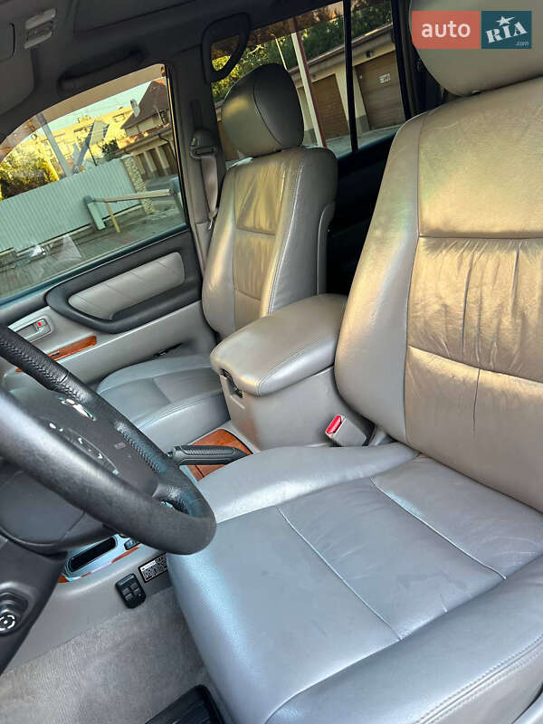 Внедорожник / Кроссовер Toyota Land Cruiser 2007 в Харькове