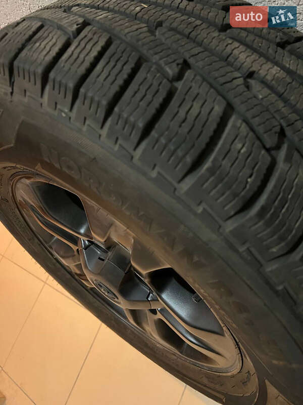 Внедорожник / Кроссовер Toyota Land Cruiser 2007 в Харькове