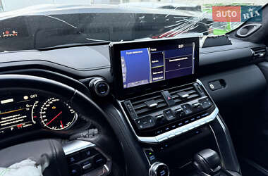 Внедорожник / Кроссовер Toyota Land Cruiser 2021 в 