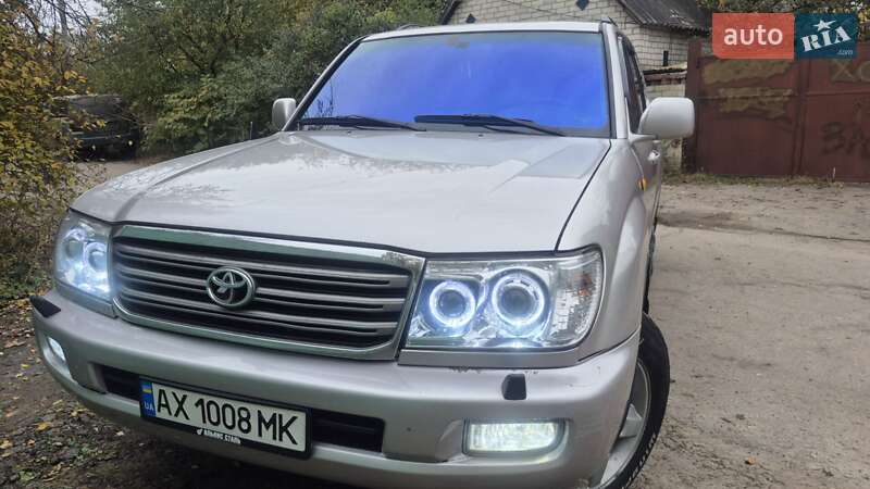 Toyota Land Cruiser 2001