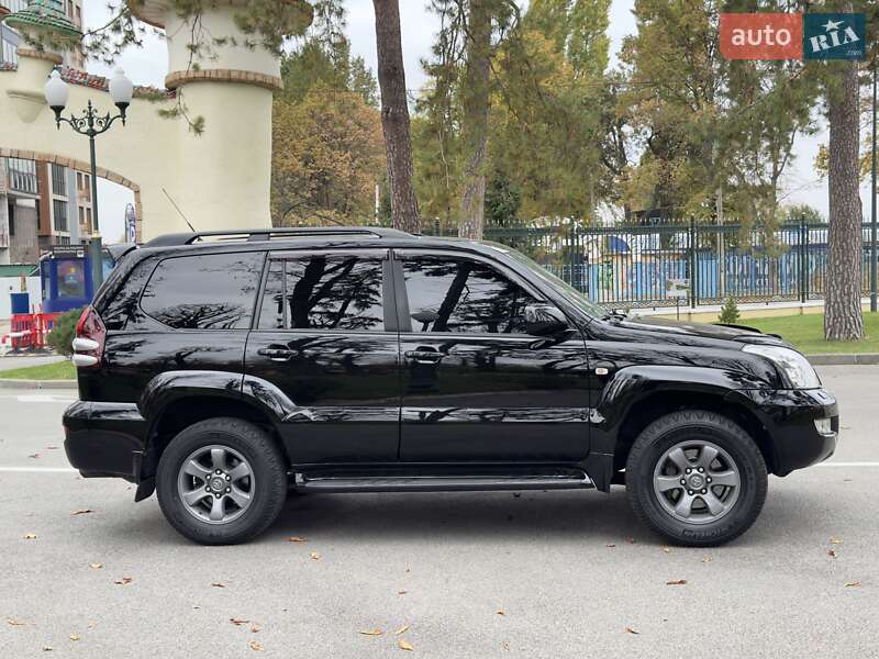 Внедорожник / Кроссовер Toyota Land Cruiser 2008 в Харькове