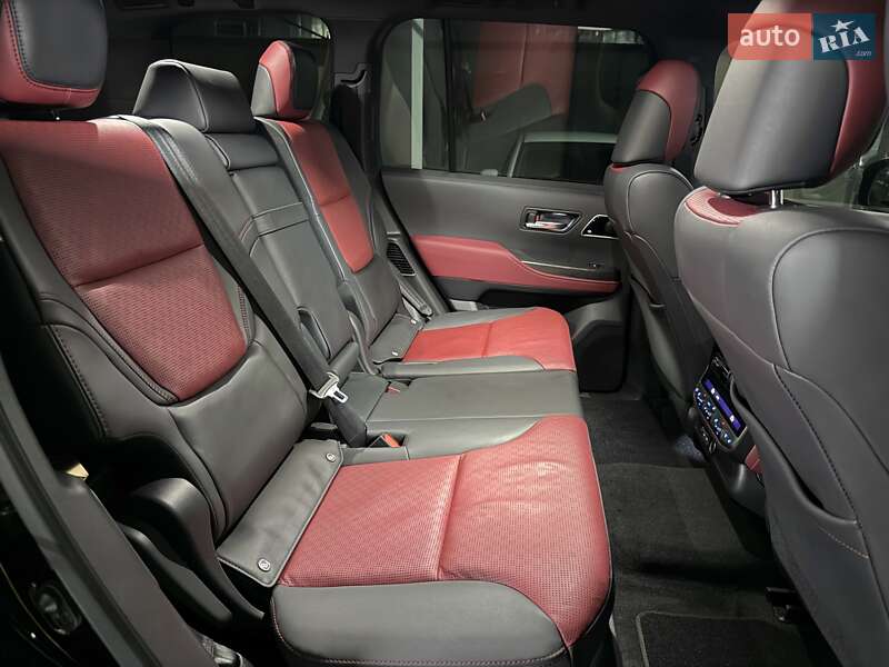 Внедорожник / Кроссовер Toyota Land Cruiser 2023 в Днепре