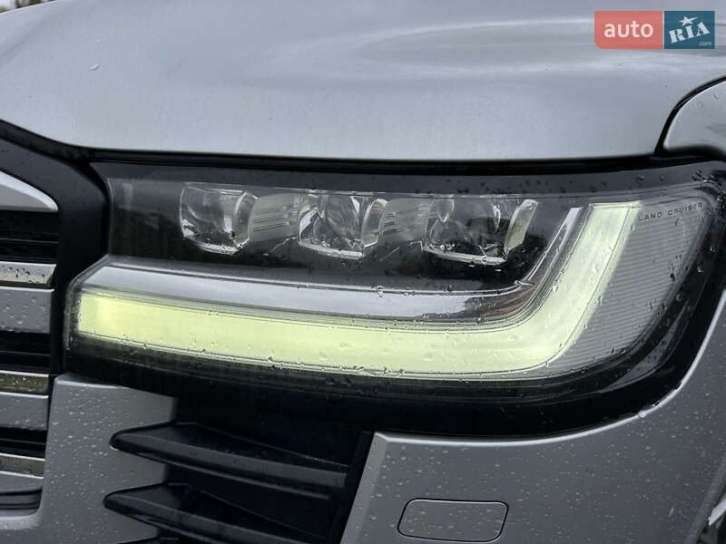Внедорожник / Кроссовер Toyota Land Cruiser 2021 в Киеве фото 10 Внедорожник / Кроссовер Toyota Land Cruiser 2021 в Киеве