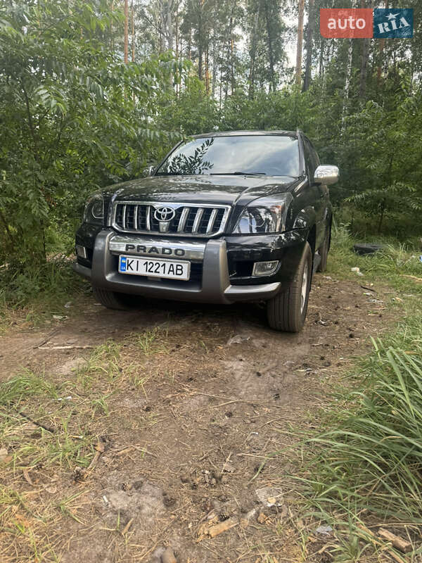 Позашляховик / Кросовер Toyota Land Cruiser 2005 в Павлограді