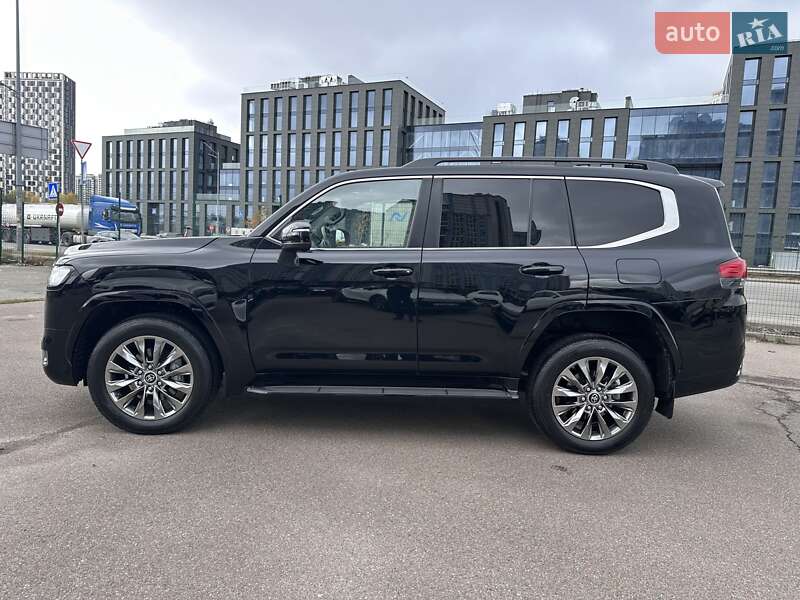 Позашляховик / Кросовер Toyota Land Cruiser 2023 в Києві фото 11 Позашляховик / Кросовер Toyota Land Cruiser 2023 в Києві